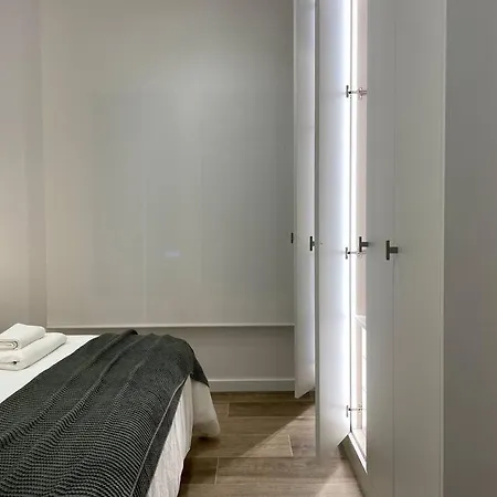 Nuevo Centrico Frente Al Mar En *