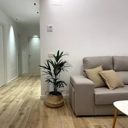 Nuevo Centrico Frente Al Mar En *